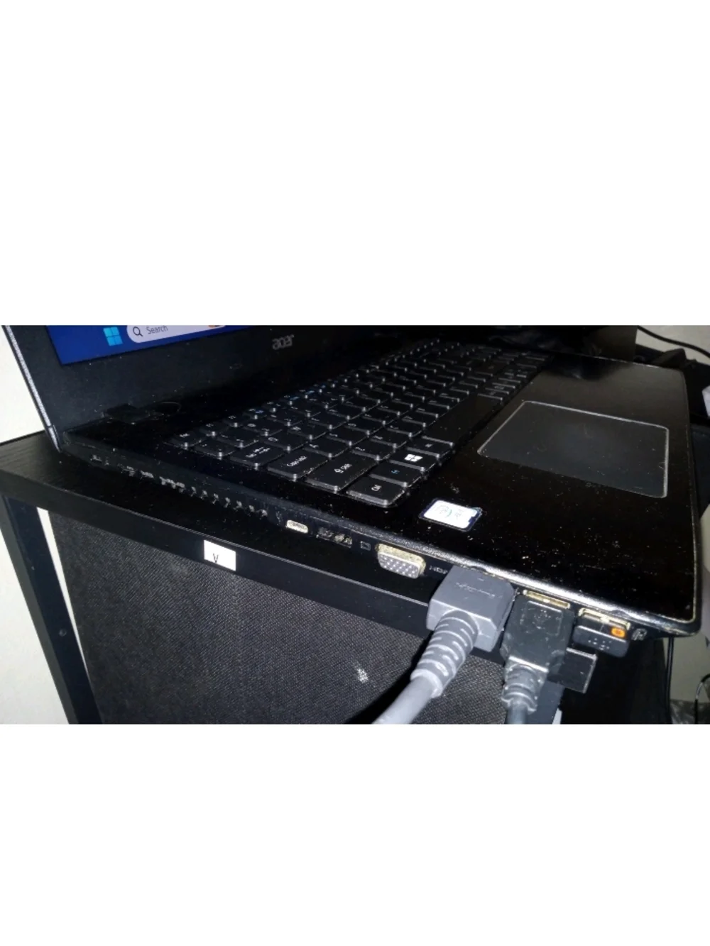 Acer Aspire E5-575 i3-7100U @2.40GHz 4GB Ram 500GB SSD Windows 11 Pro Optimized